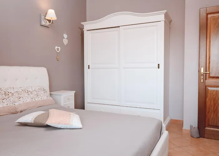 Lägenhet Skyview Attic, Gaia's House *