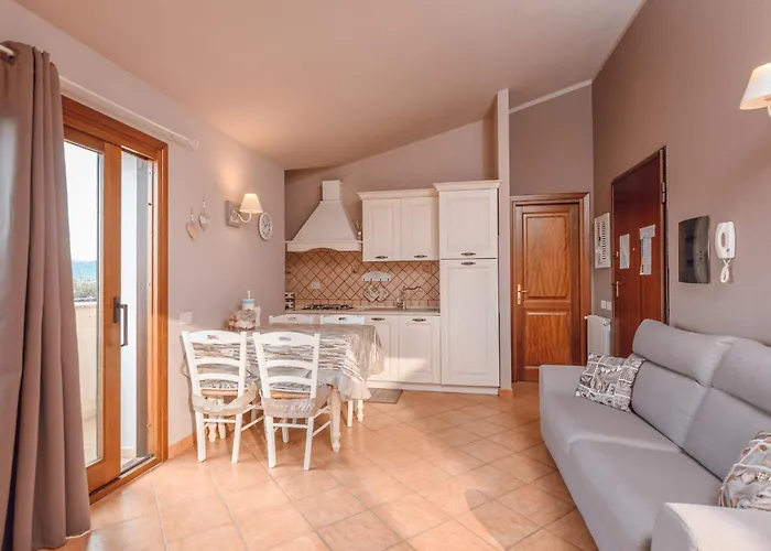 Lägenhet Skyview Attic, Gaia's House *